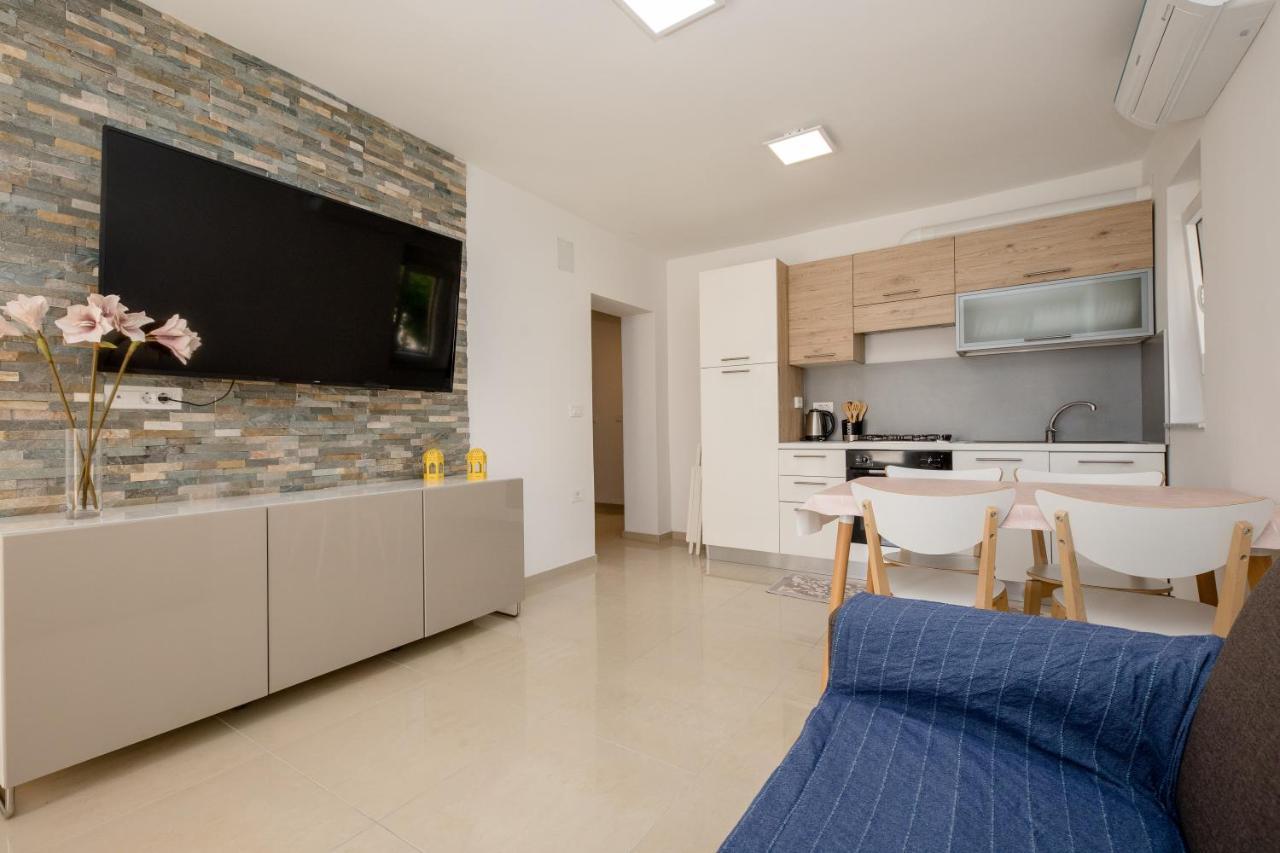 Apartments Gael Lopar Zewnętrze zdjęcie