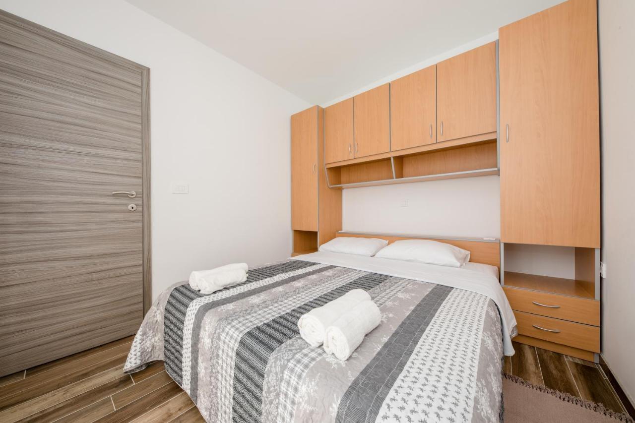 Apartments Gael Lopar Zewnętrze zdjęcie